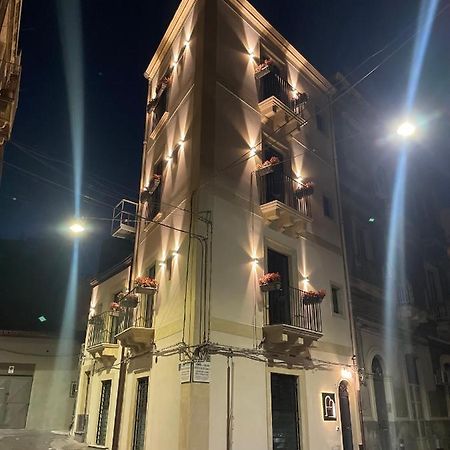 Vicolo San Gaetano -Luxury Rooms- 卡塔尼亚 外观 照片