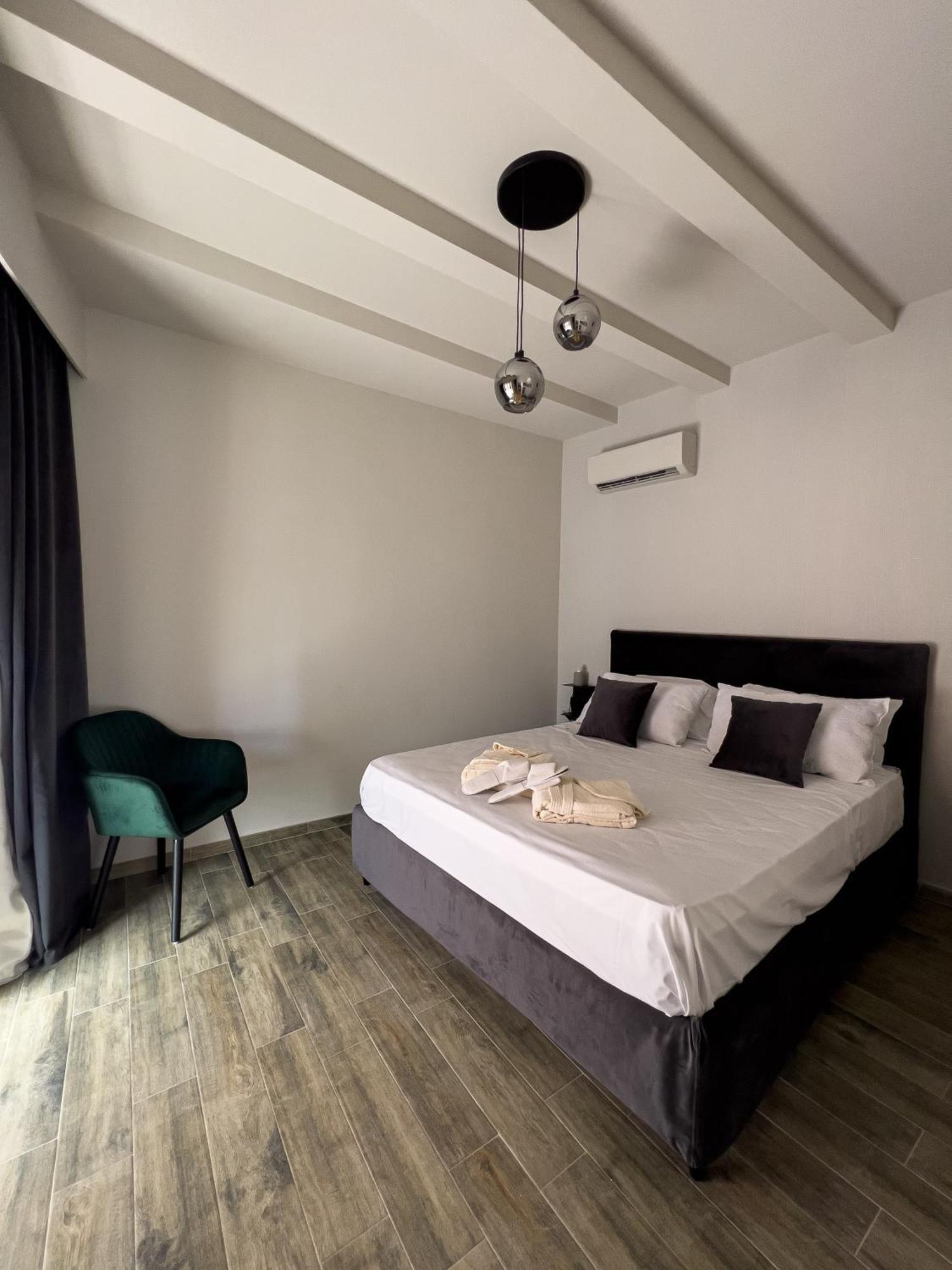 Vicolo San Gaetano -Luxury Rooms- 卡塔尼亚 外观 照片