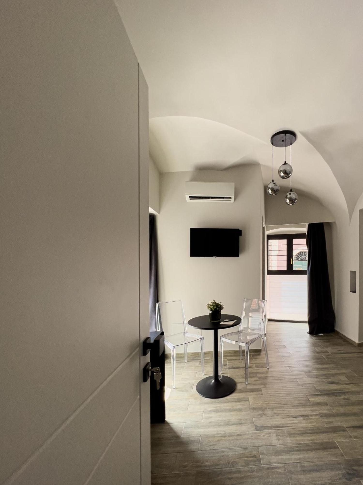 Vicolo San Gaetano -Luxury Rooms- 卡塔尼亚 外观 照片